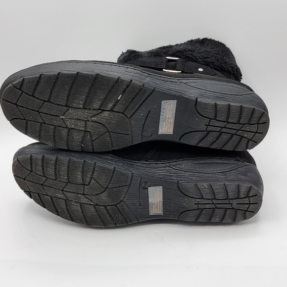 Cloudwalkers by Avenue Size 11W Black Boots with Rounded Toe. #1328 - Picture 3 of 8